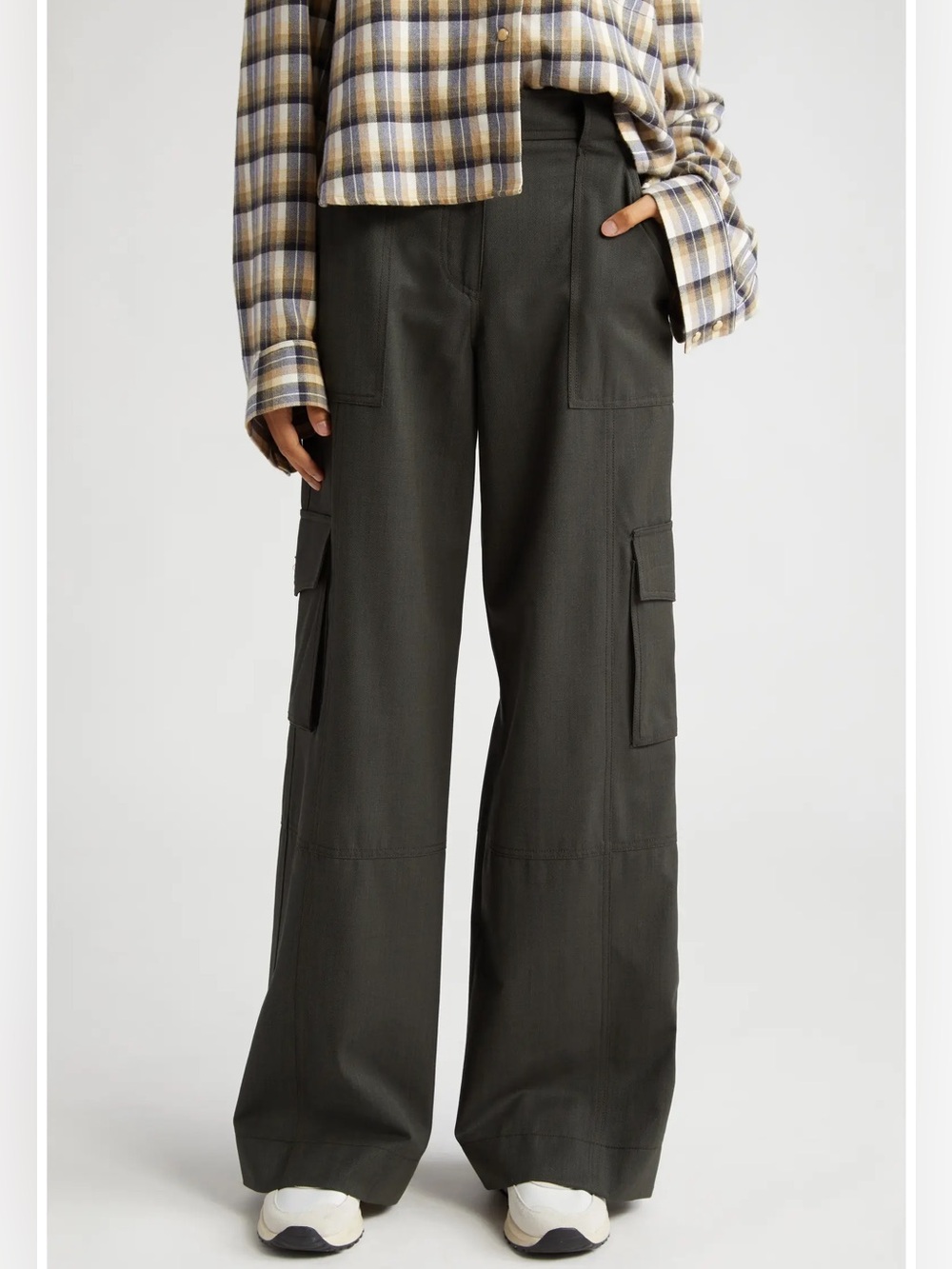TWP Stretch Wool Cargo Pants in Military, size 6 - Picture 2 of 13